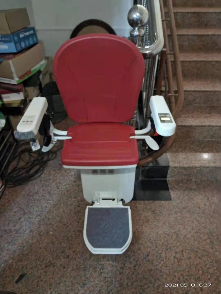 座椅電梯